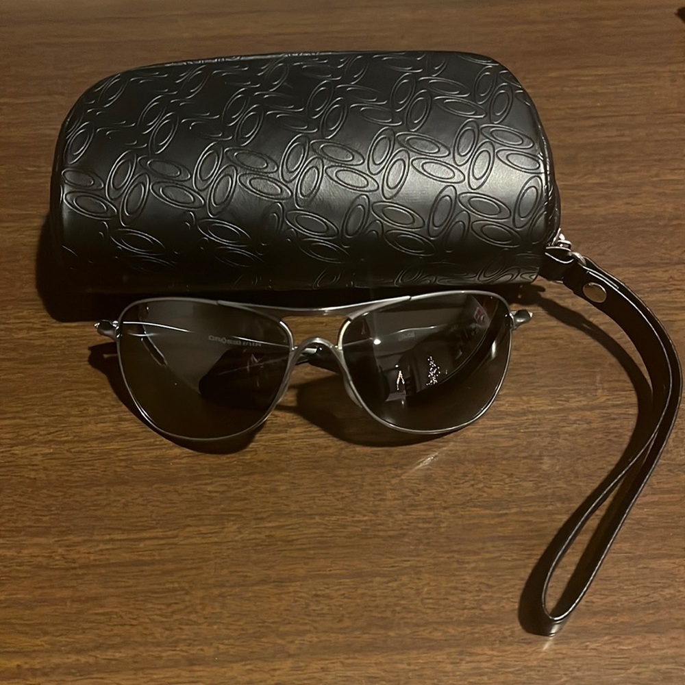 Oakley Polarized Crosshair glasses